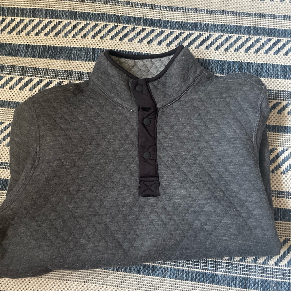 Marine Layer Gray Quilted Sweatshirt